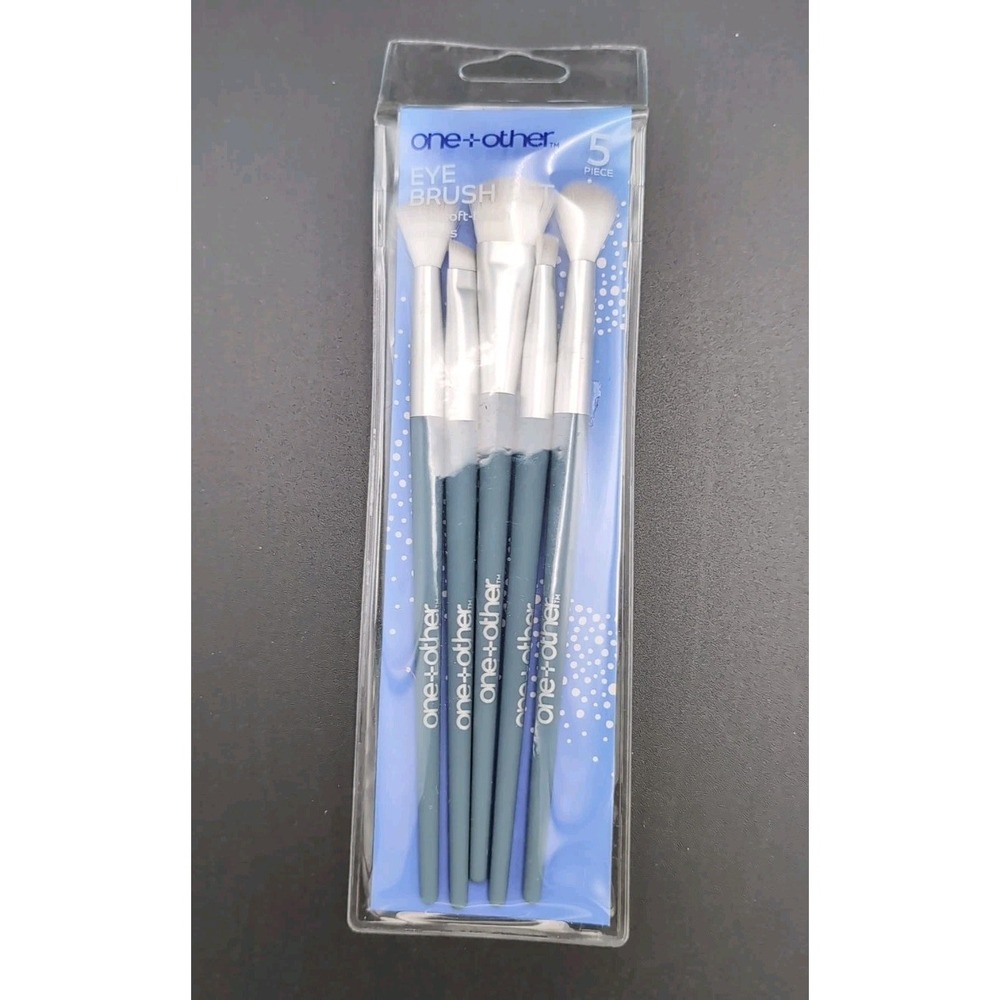 One + Other Makeup Face & Eye Brush 5 piece Set - SEALED - NEW
